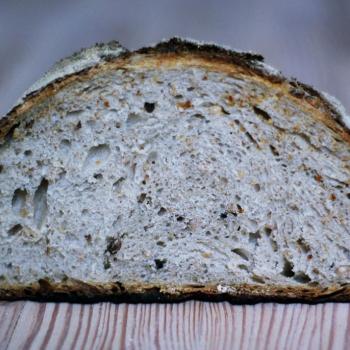 Änne Sourdough Bread second slice
