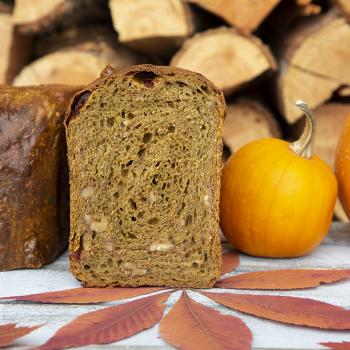 Athos Pumpkin Spice Bread first overview