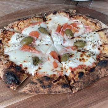 FIFO  Sourdough pizza first slice