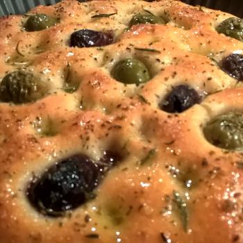 Katerina's Prozymaki Focaccia with Rosemary & Olives, Dinner Rolls second overview
