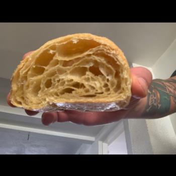 Mamá santa  Croissant, Brioche, pan de naranja  second overview