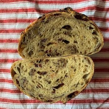 Prune Cranberry walnut loaf second overview