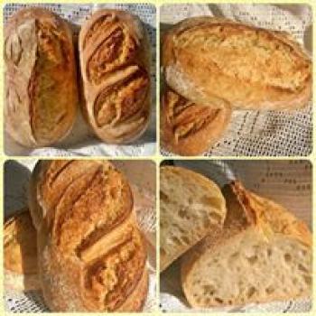 Rudl White bread, seeded bread, brioche, 100% rye bread first slice